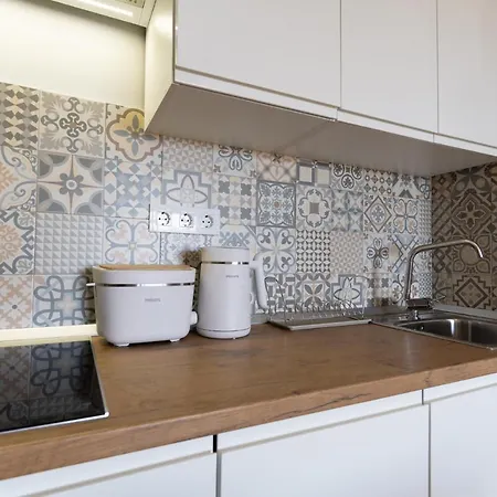 Shine Wave Orlando * אדחה