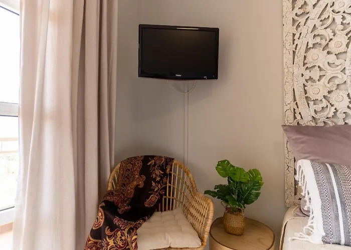 Shine Wave Orlando Costa Adeje (Tenerife)